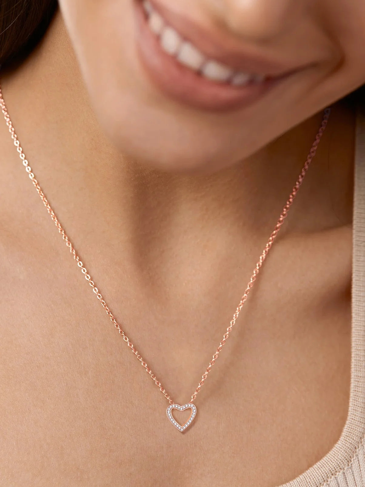 925 Sterling Silver Heart Necklace for Women Love Pendant Necklaces Hypoallergenic Simple Jewelry for Wife Mom Daughter - Gold